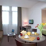 Adagio Access St Cyprien 3* Toulouse