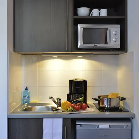 Adagio Access St Cyprien Aparthotel Toulouse