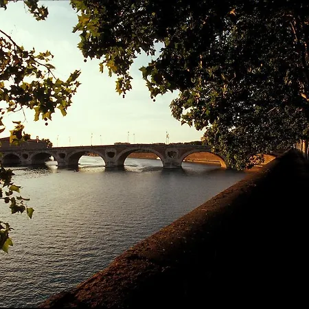 Adagio Access St Cyprien 3*