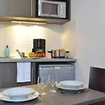 Aparthotel Adagio Access St Cyprien 3*