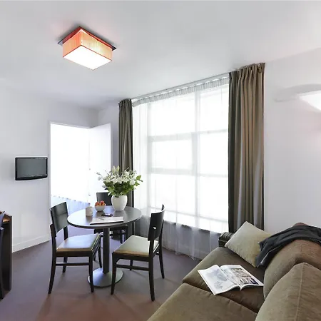Adagio Access St Cyprien Апарт-отель