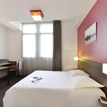 Adagio Access St Cyprien 아파트호텔