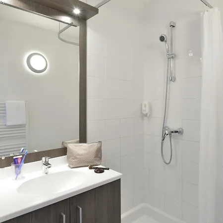 Adagio Access St Cyprien Lägenhetshotell 3*