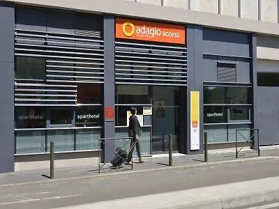 图卢兹圣西普里安爱达格公寓式酒店 3*