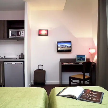 Adagio Access St Cyprien شقة فندقية