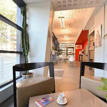 Adagio Access St Cyprien 3*