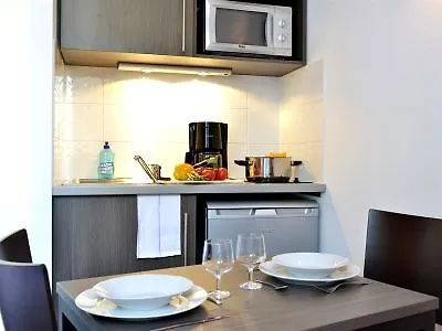 Adagio Access St Cyprien 아파트호텔 3*