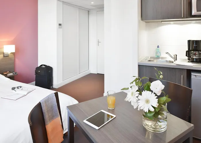 Adagio Access St Cyprien 아파트호텔 툴루즈