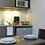 Adagio Access St Cyprien Апарт-отель 3*