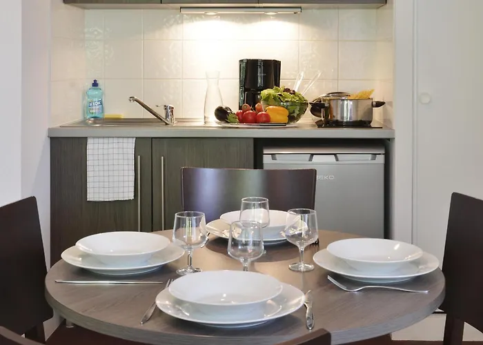 Aparthotel Adagio Access St Cyprien 3*