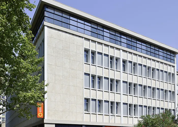 Aparthotel Adagio Access St Cyprien 3*