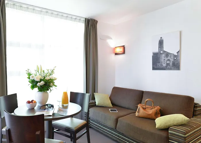 Aparthotel Adagio Access St Cyprien 3*