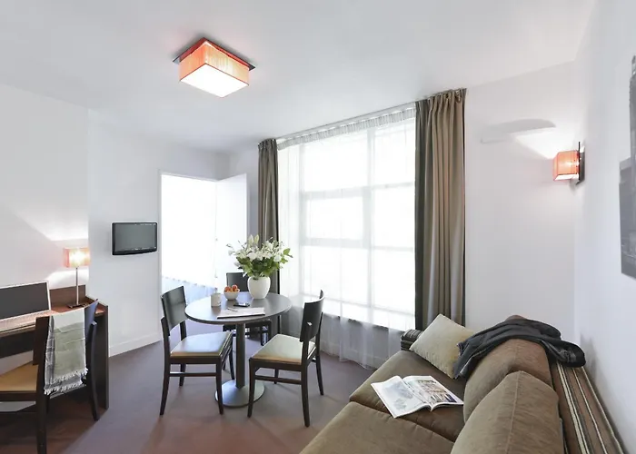 Aparthotel Adagio Access St Cyprien 3*