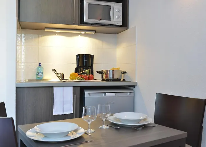 Aparthotel Adagio Access St Cyprien 3*